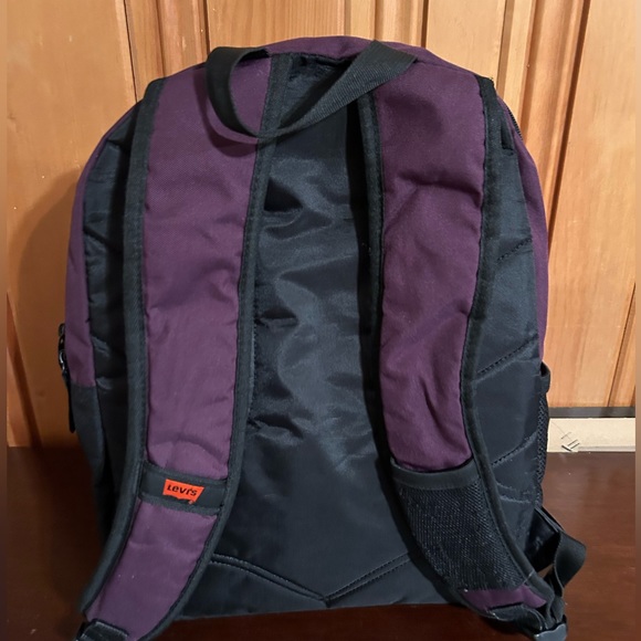Levi’s Dark Purple Backpack with black abstract line design on the front - Picture 6 of 7